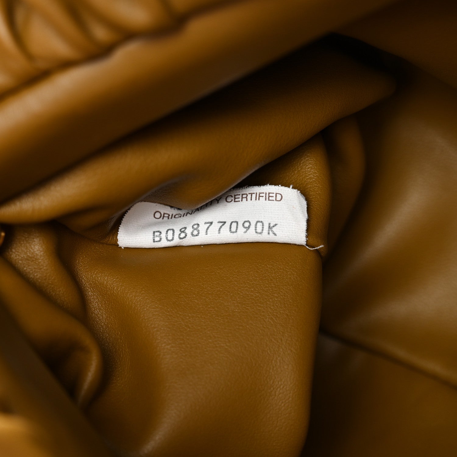 Calfskin The Pouch Chain Teak