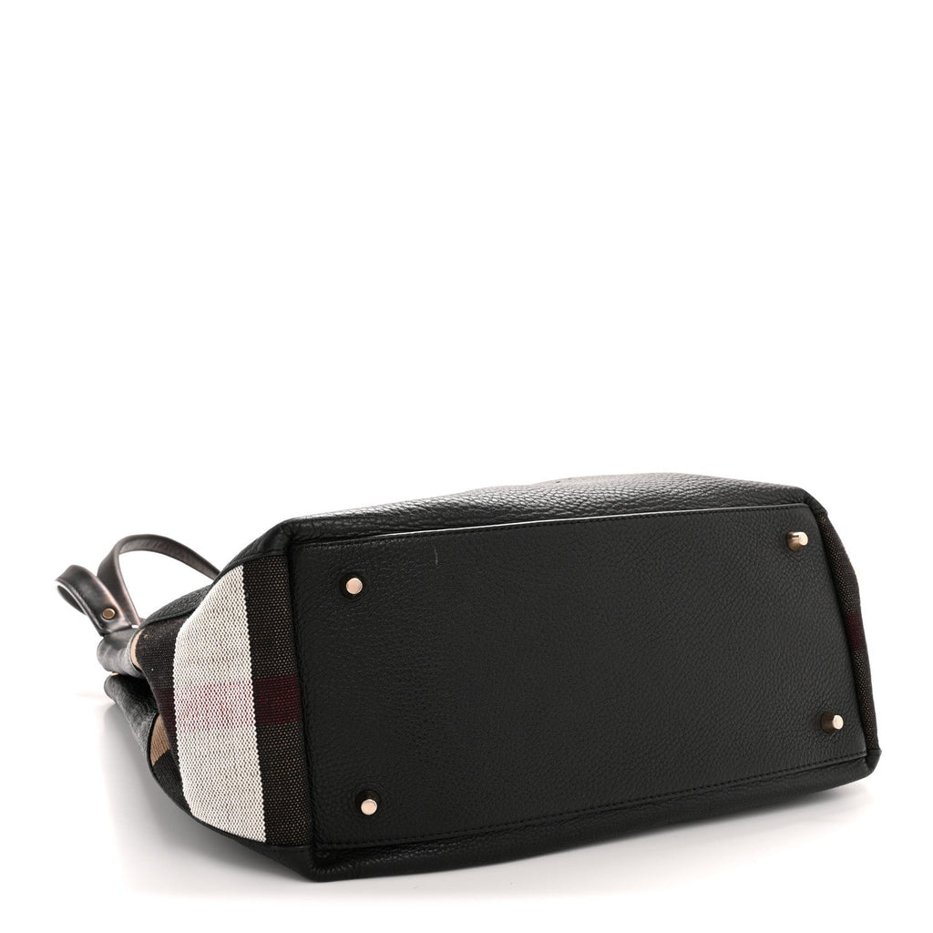 Grainy Calfskin House Check Medium Maidstone Black
