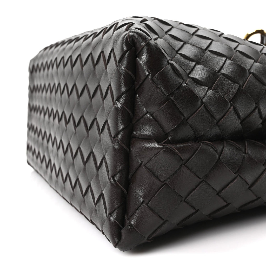 Nappa Intrecciato Medium Andiamo Shoulder Bag Fondant