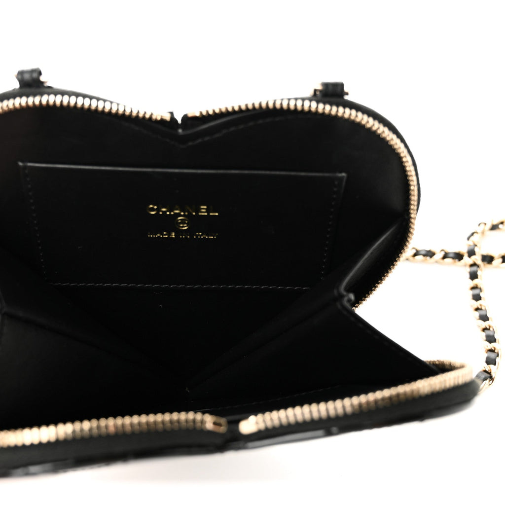 Patent Calfskin Resin Quilted CC Heart Clutch With Chain Black
