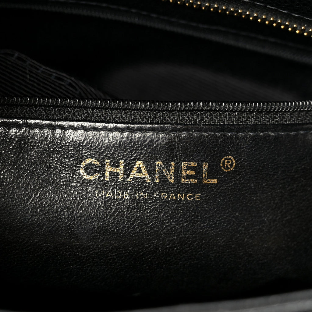 Caviar Quilted Medallion Tote Black
