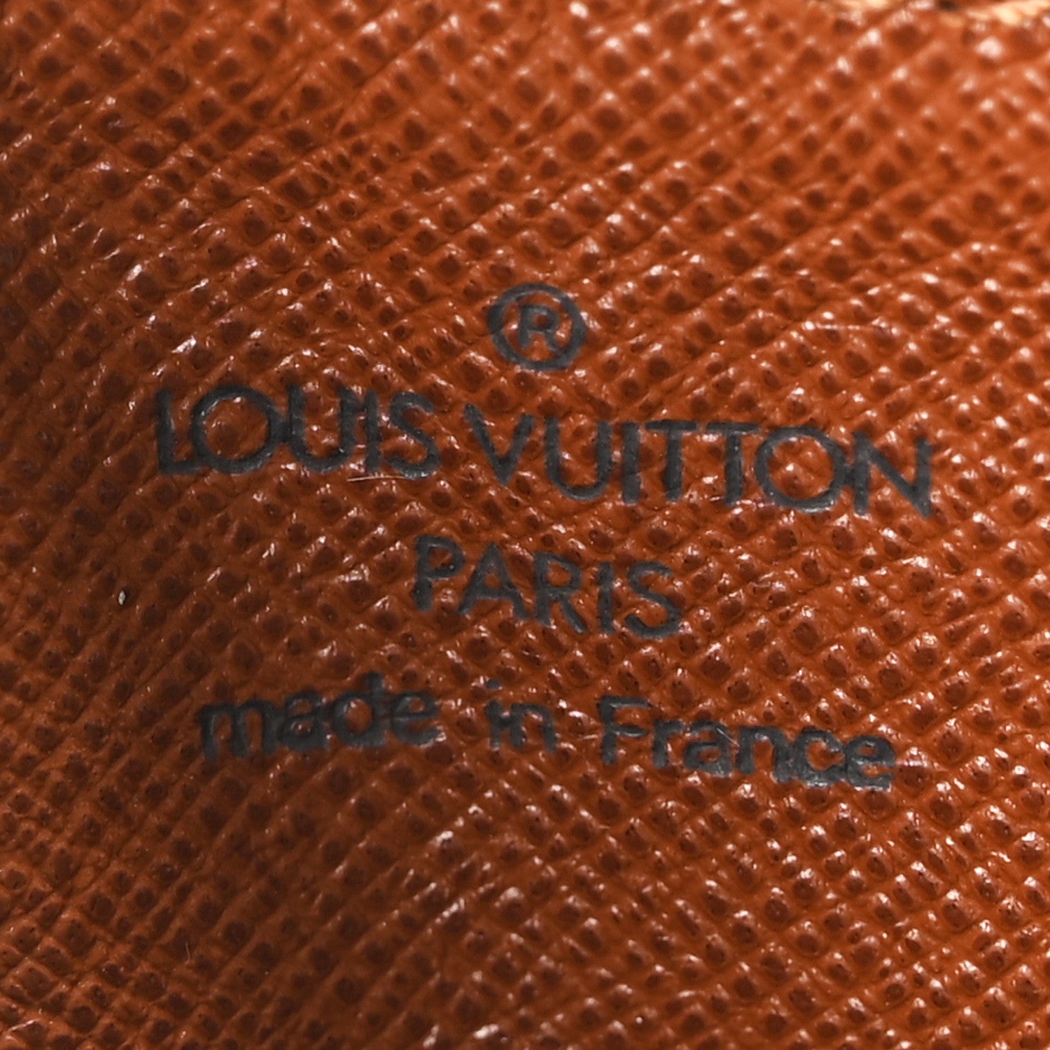 Monogram Papillon 26