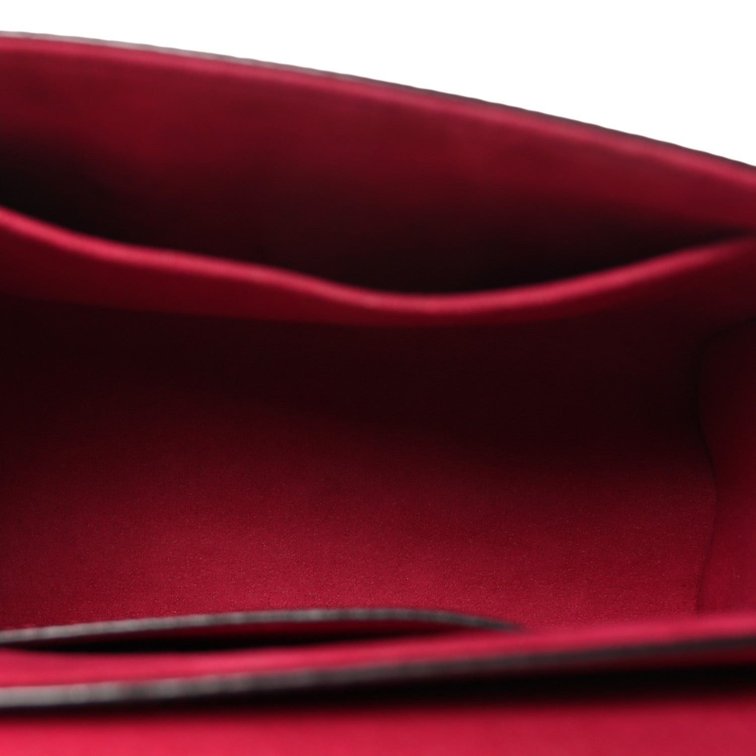 Epi Twist Shoulder Bag MM Fuchsia