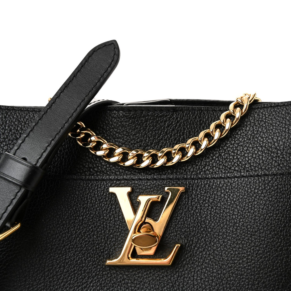 Calfskin Lock and Walk Bucket Black