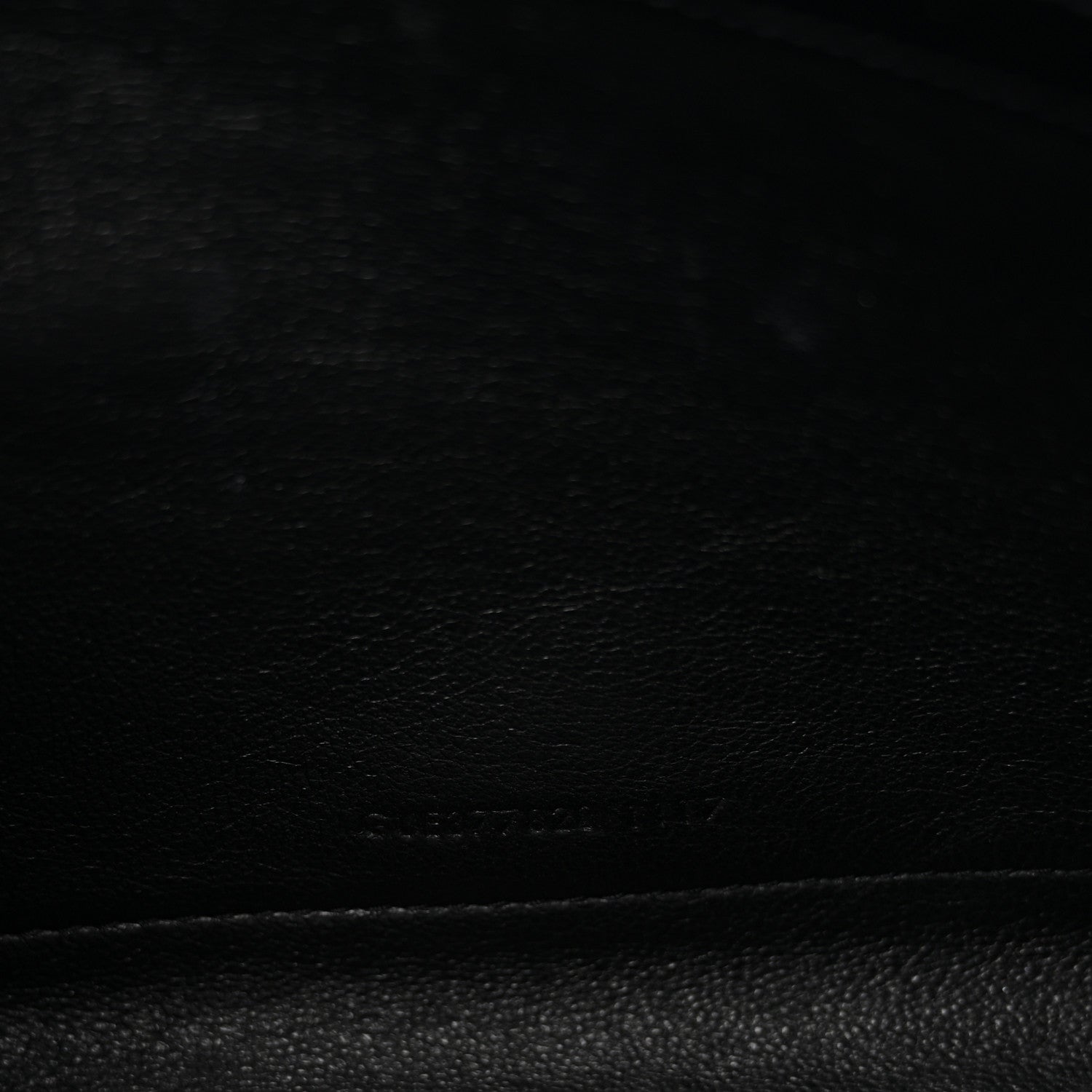 Grain De Poudre Matelasse Chevron Monogram Chain Wallet Black