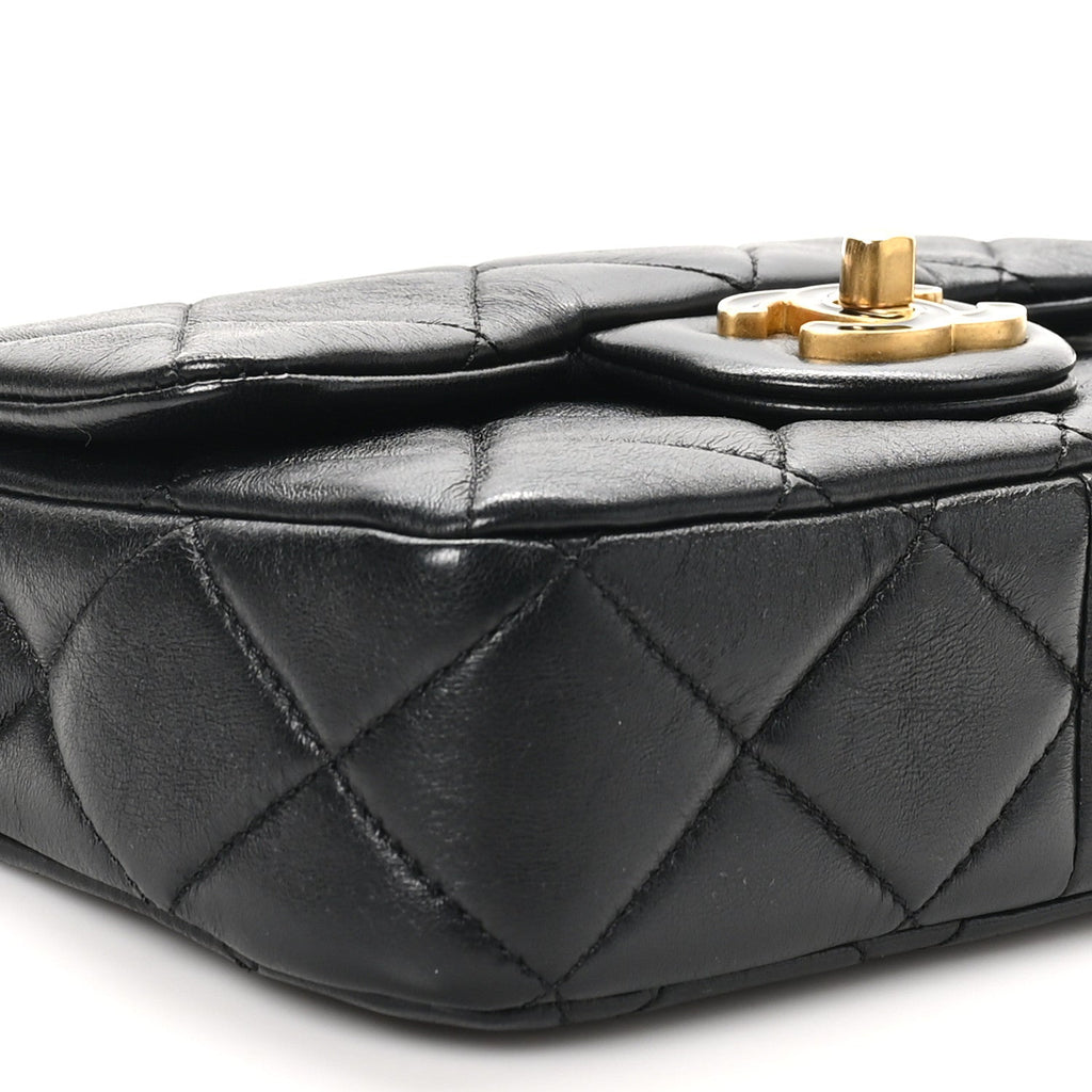 Lambskin Enamel Quilted Mini Pending CC Square Flap Black