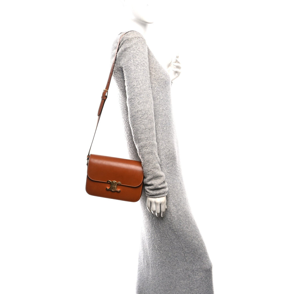 Natural Calfskin Medium Triomphe Tan