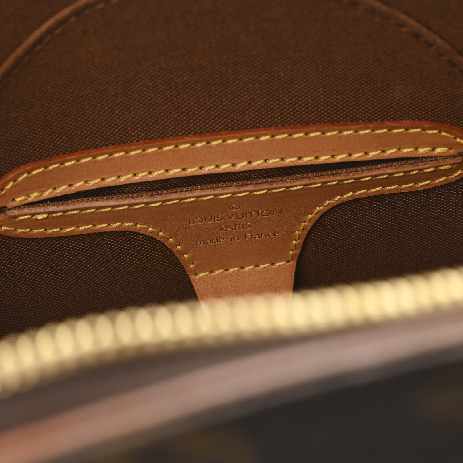 Monogram Ellipse PM