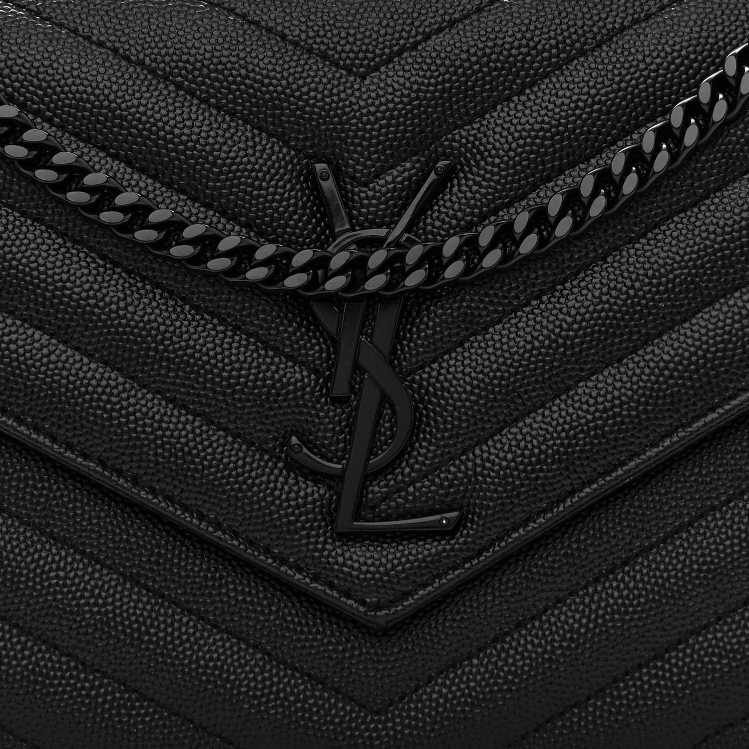 Grain De Poudre Matelasse Chevron Monogram Monochrome Chain Wallet Black