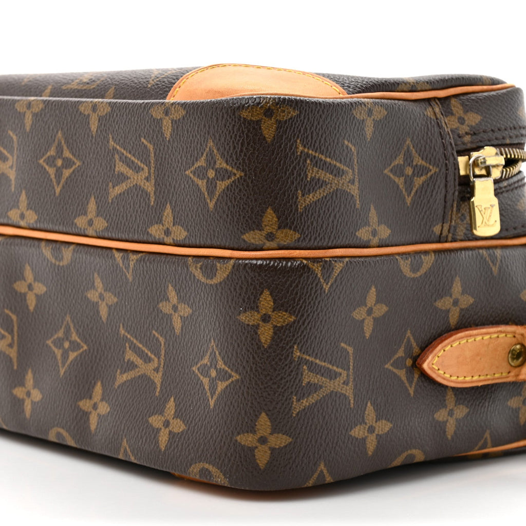 Monogram Nil 28