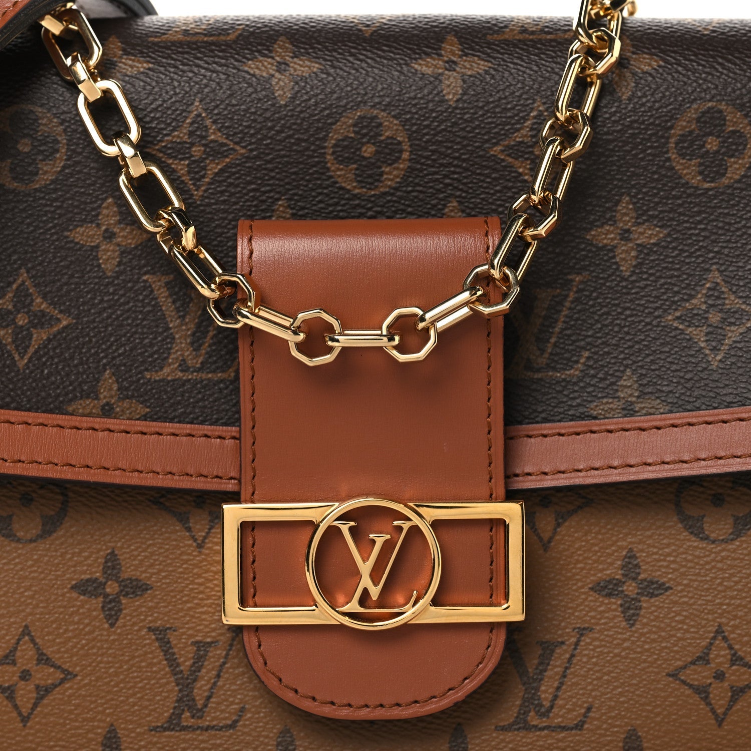 Reverse Monogram Dauphine MM