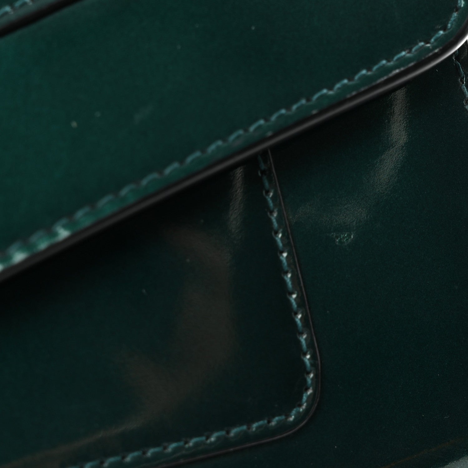 Metallic Calfskin Serpenti Forever Wallet Emerald