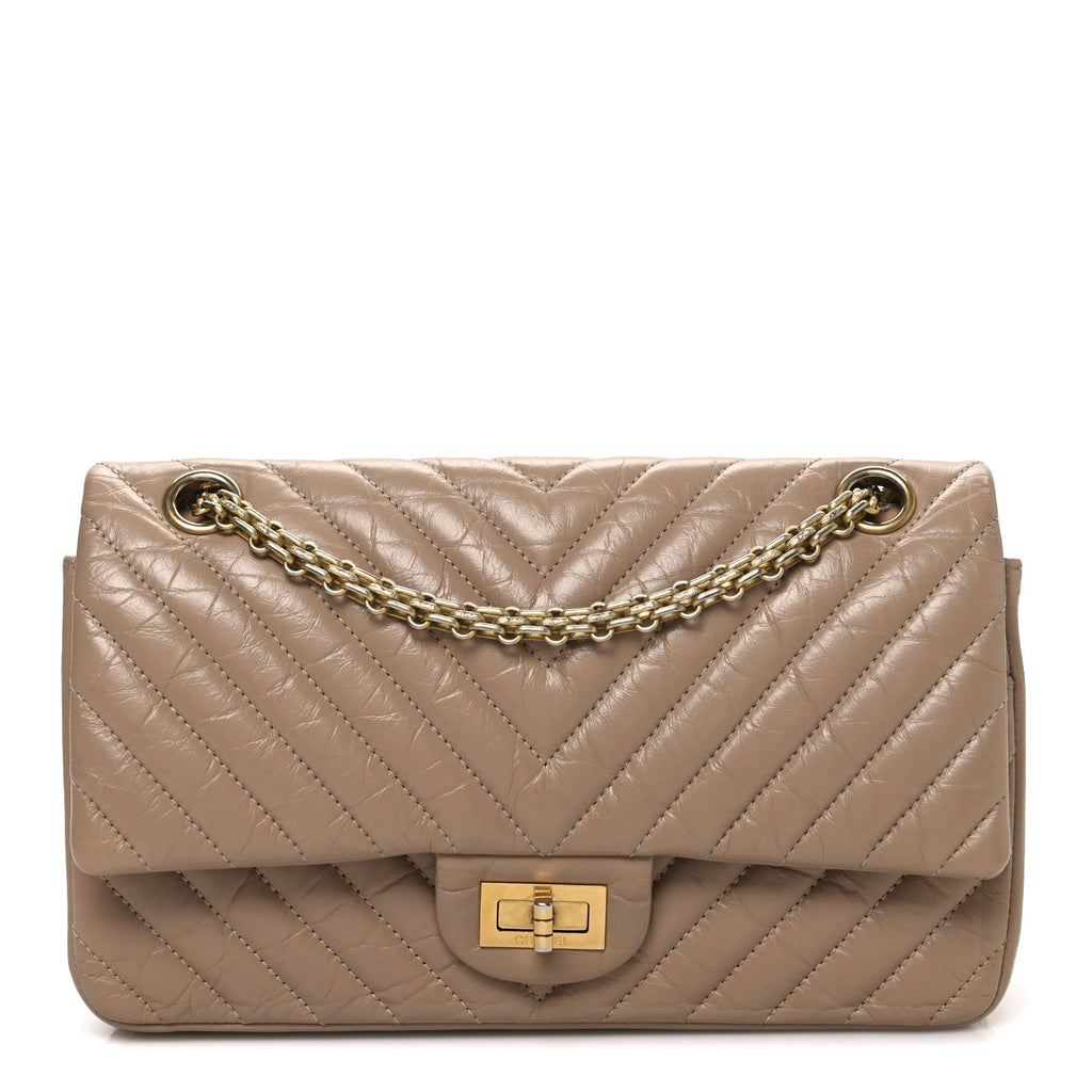 Aged Calfskin Chevron Quilted 2.55 Reissue 225 Flap Beige