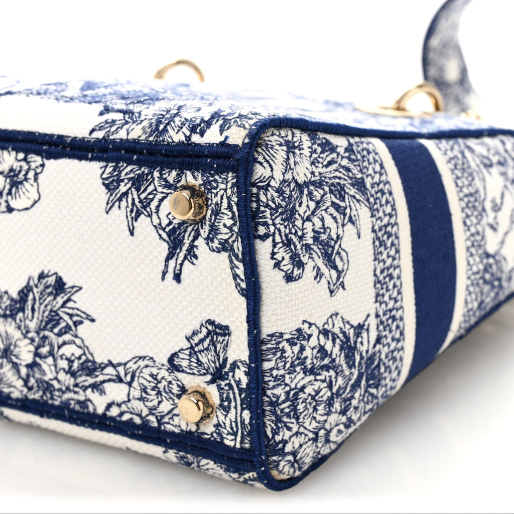 Canvas Reverse Embroidered Rêve d'Infini Medium Lady D-Lite Blue Multicolor