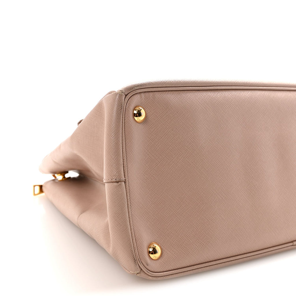 Saffiano Large Galleria Double Zip Tote Cammeo