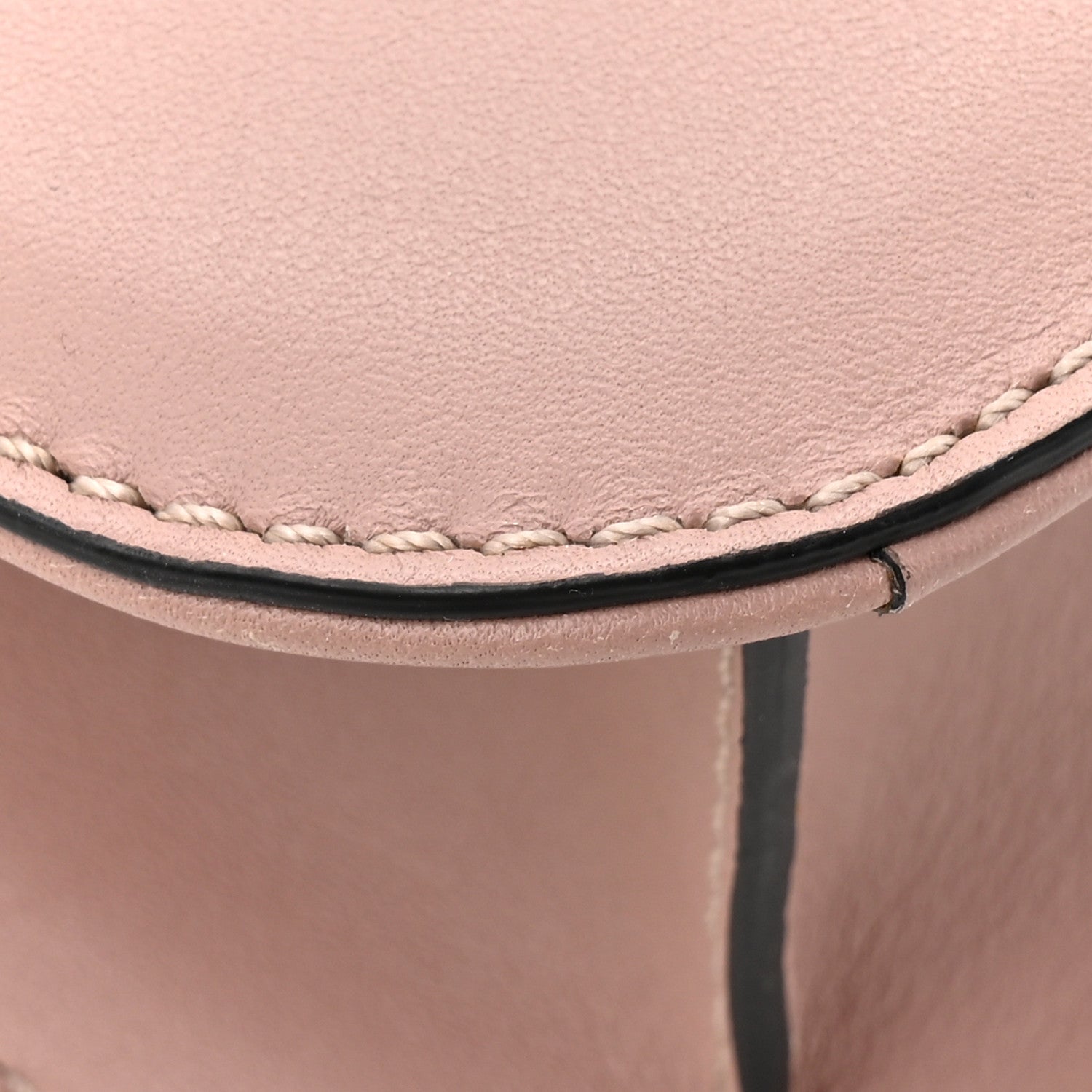 Vitello Medium Glam Lock Rockstud Flap Poudre