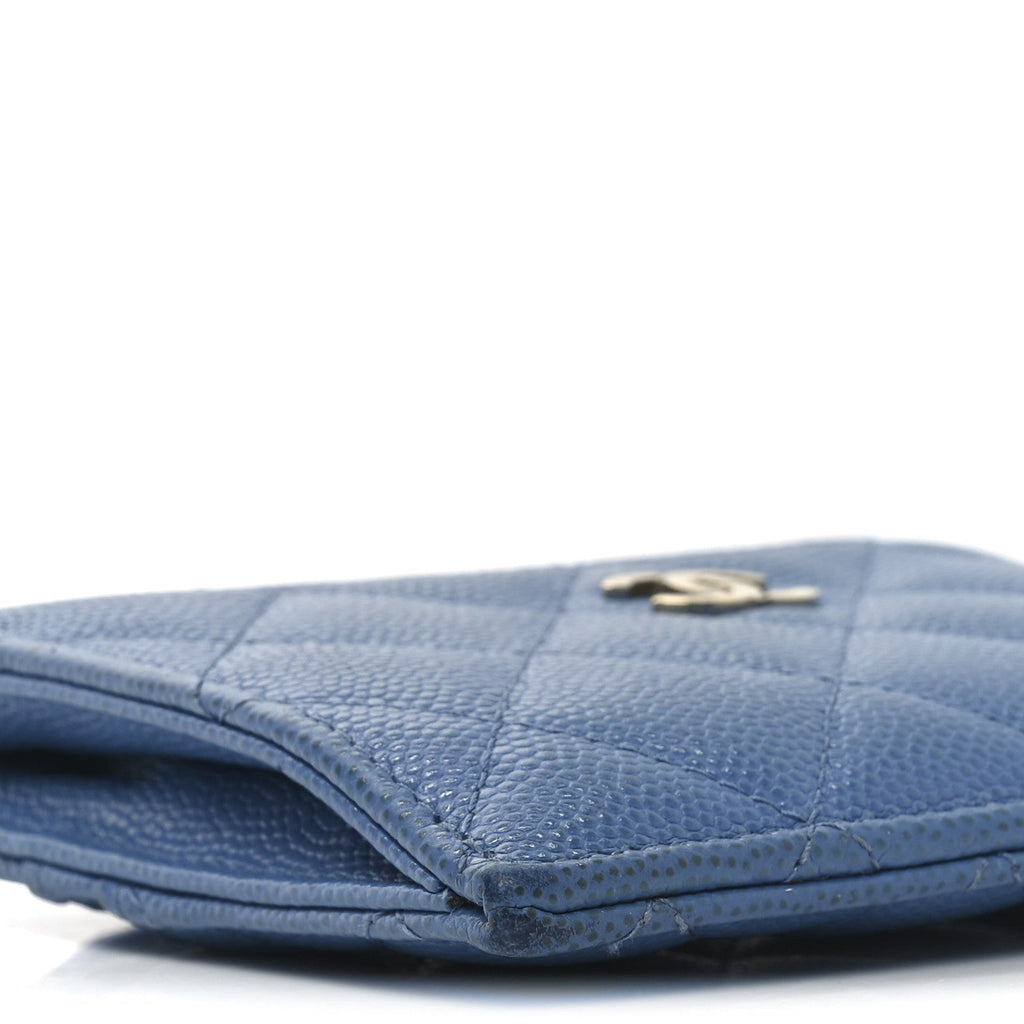 Caviar Quilted CC Zip  Holder Blue