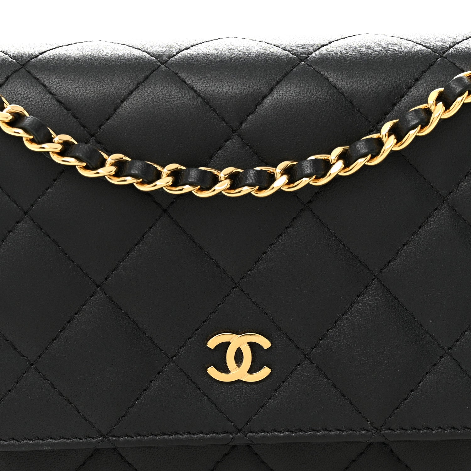Lambskin Quilted Wallet On Chain WOC Black