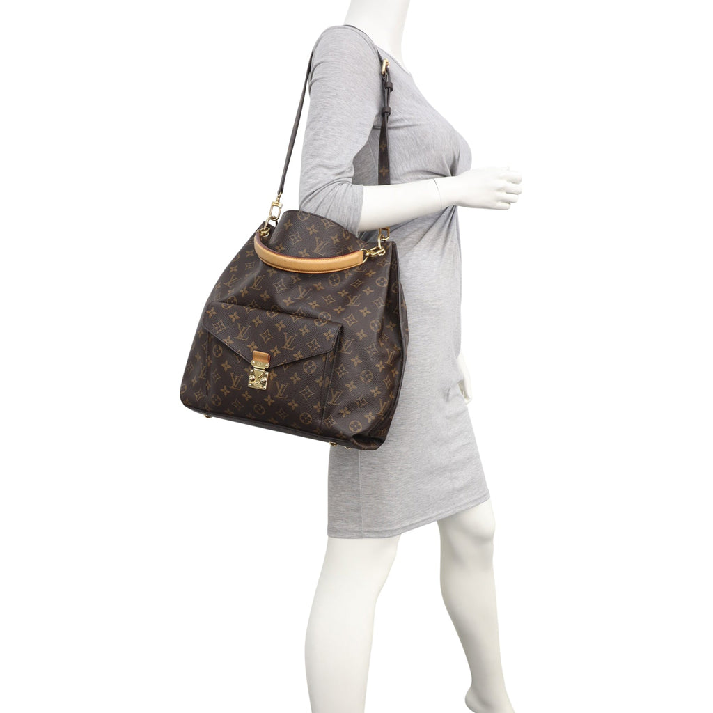 Louis Vuitton Metis Hobo Monogram