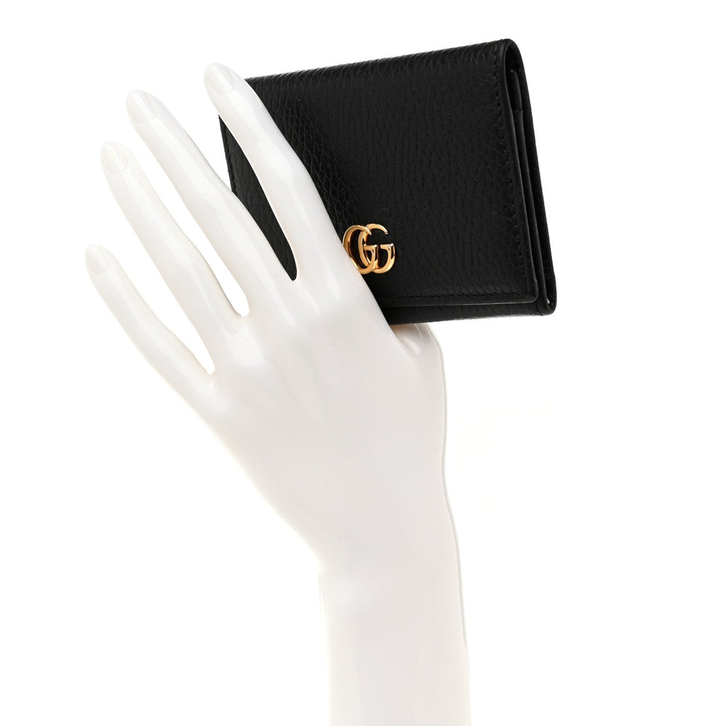 Pebbled Calfskin GG Marmont  Case Black