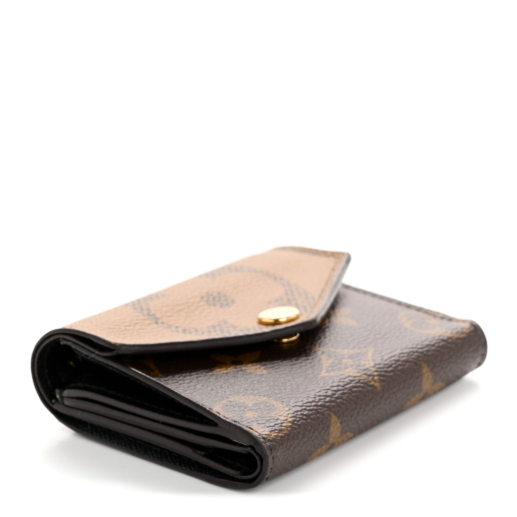 Reverse Monogram Giant Zoe Wallet