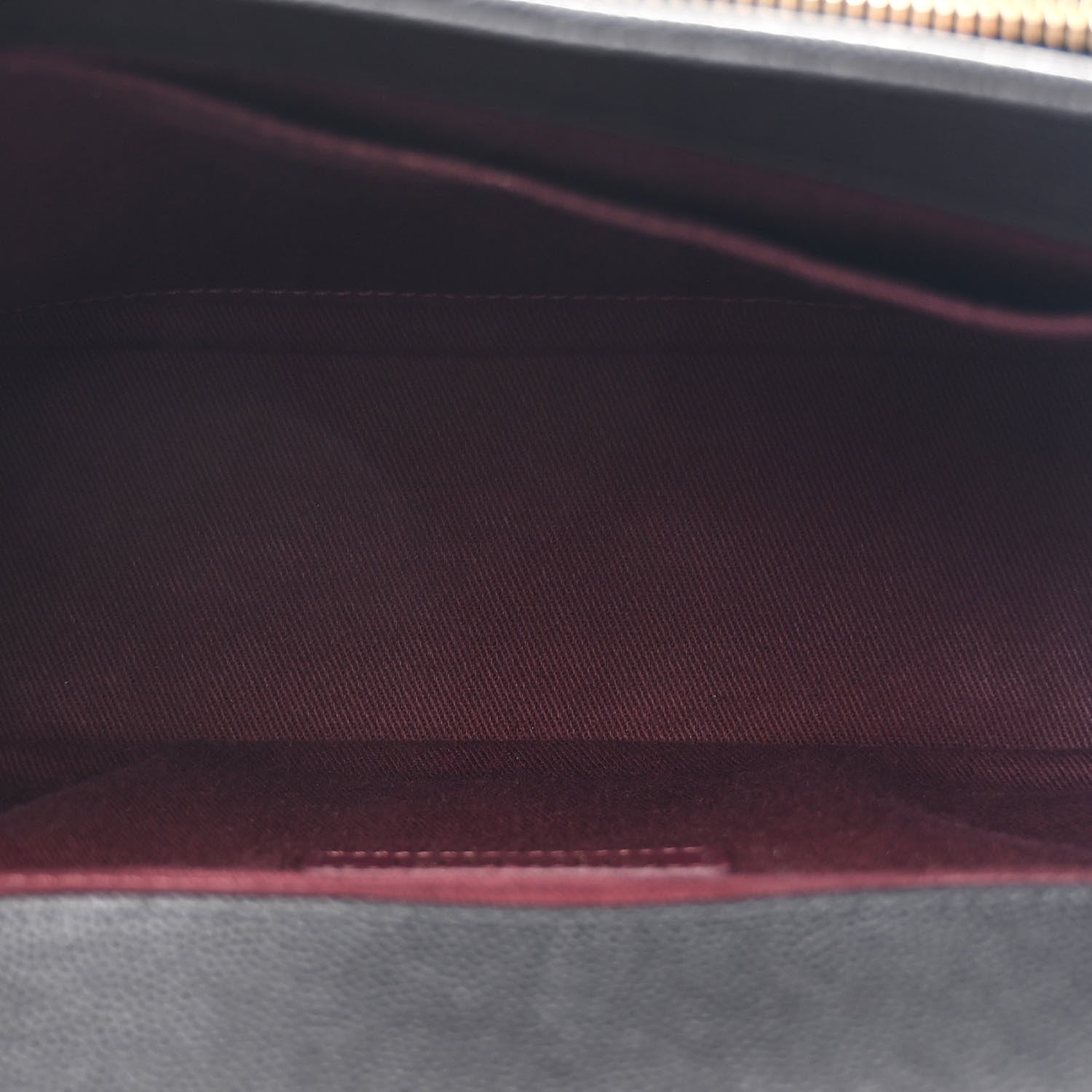 Caviar Quilted Medium Business Affinity Flap Black