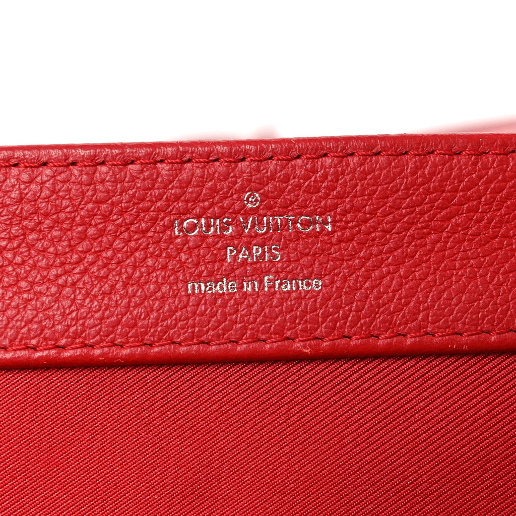 Calfskin Lockme II Chain Bag BB Rubis