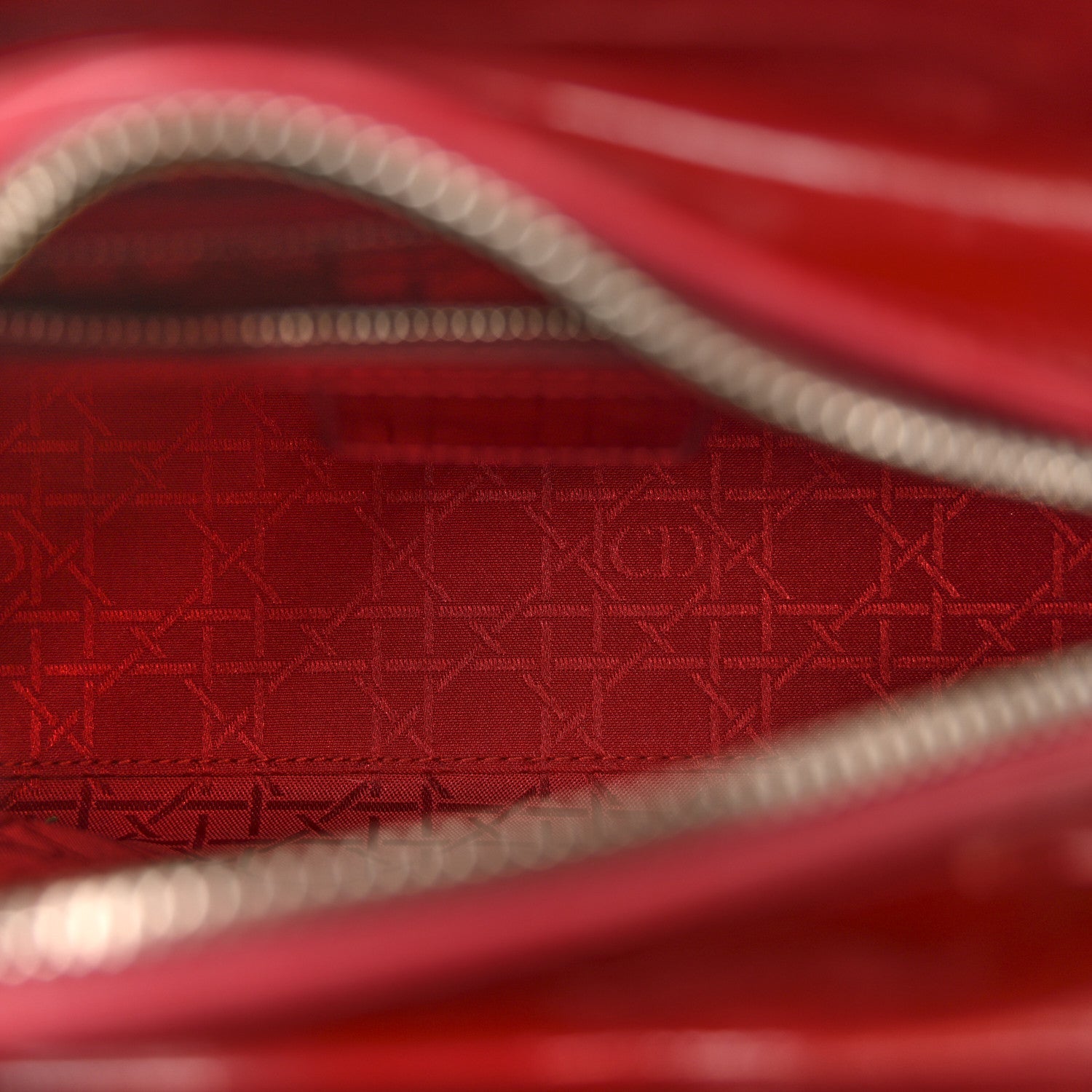 Patent Cannage Medium Lady Dior Red