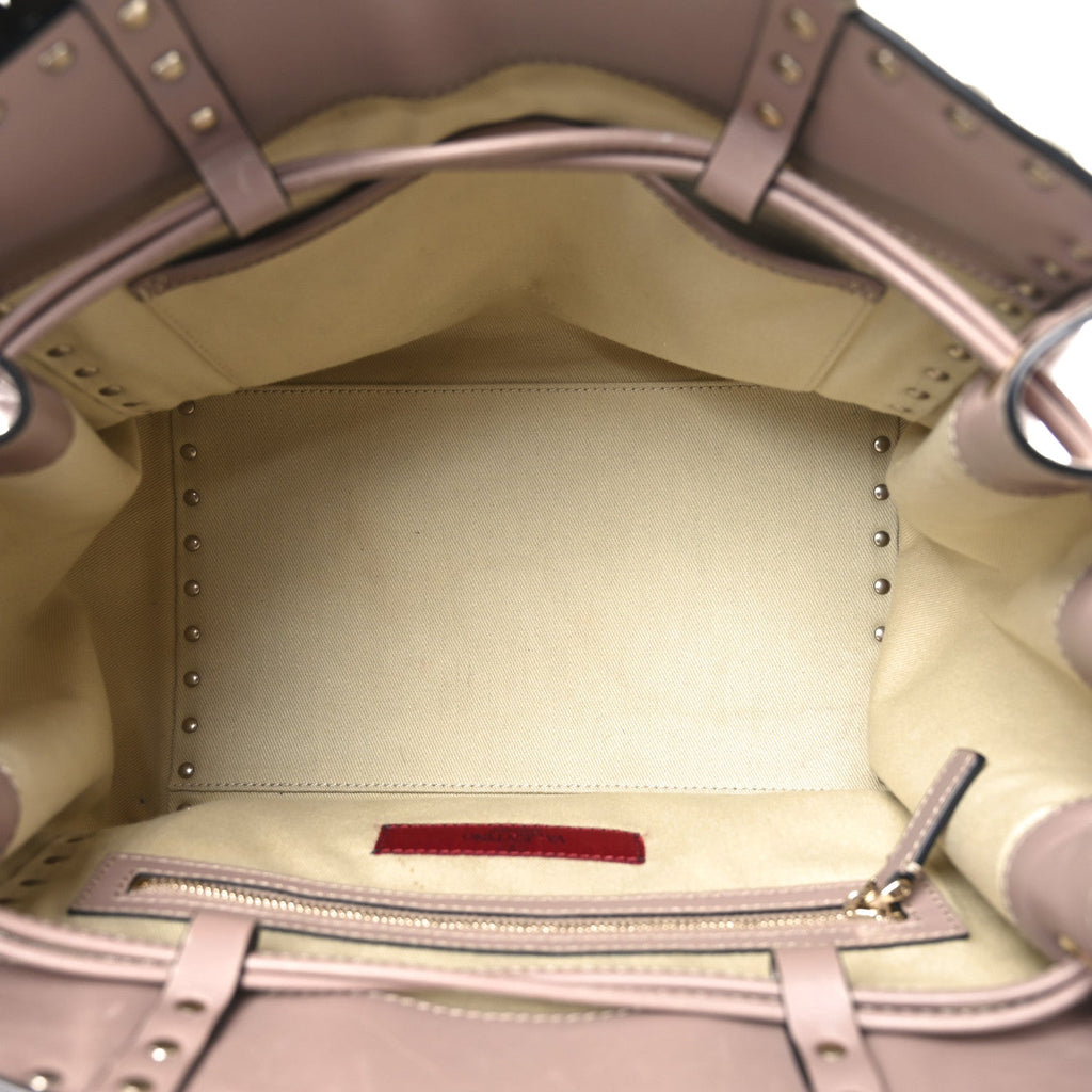 Nappa Rockstud Double Handle Cinch Tote Poudre