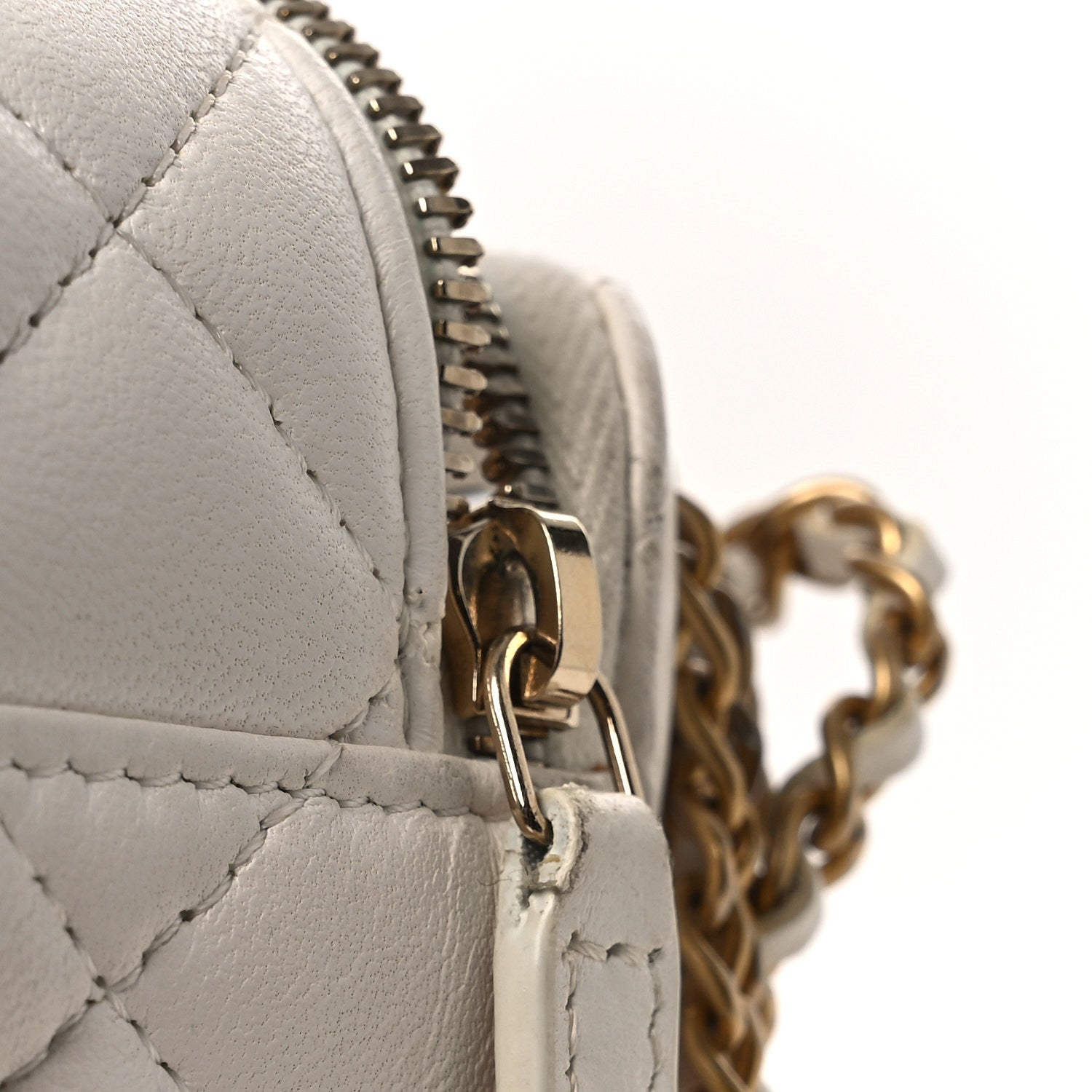 Lambskin Quilted Mini Vanity Case With Chain White
