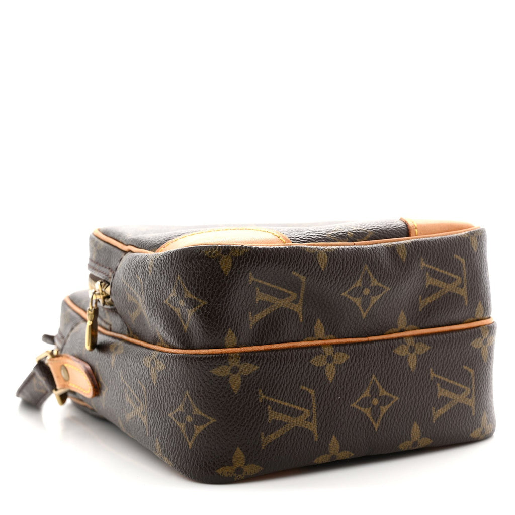 Monogram Amazone