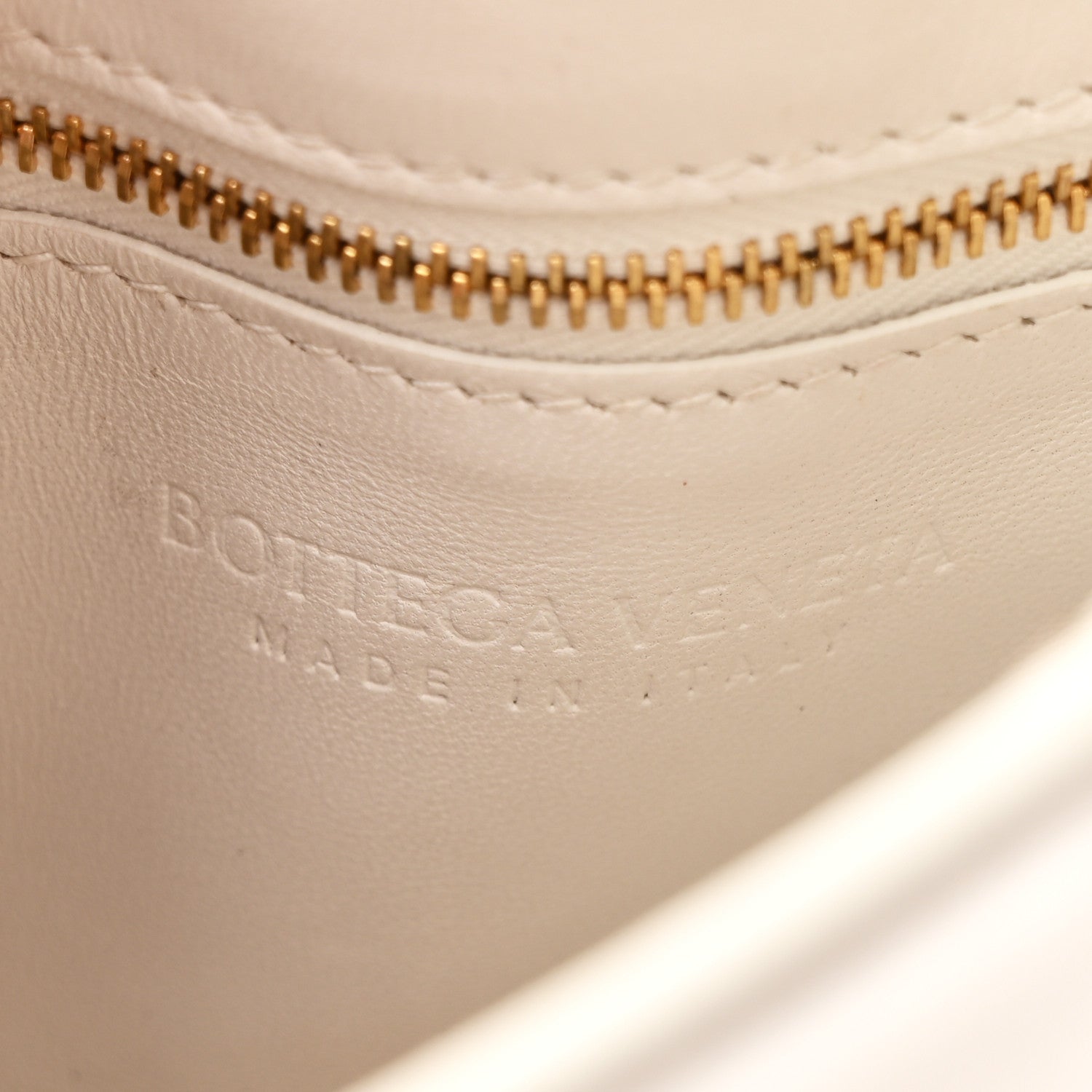 Lambskin Maxi Intreccio Padded Chain Cassette Crossbody Bag White