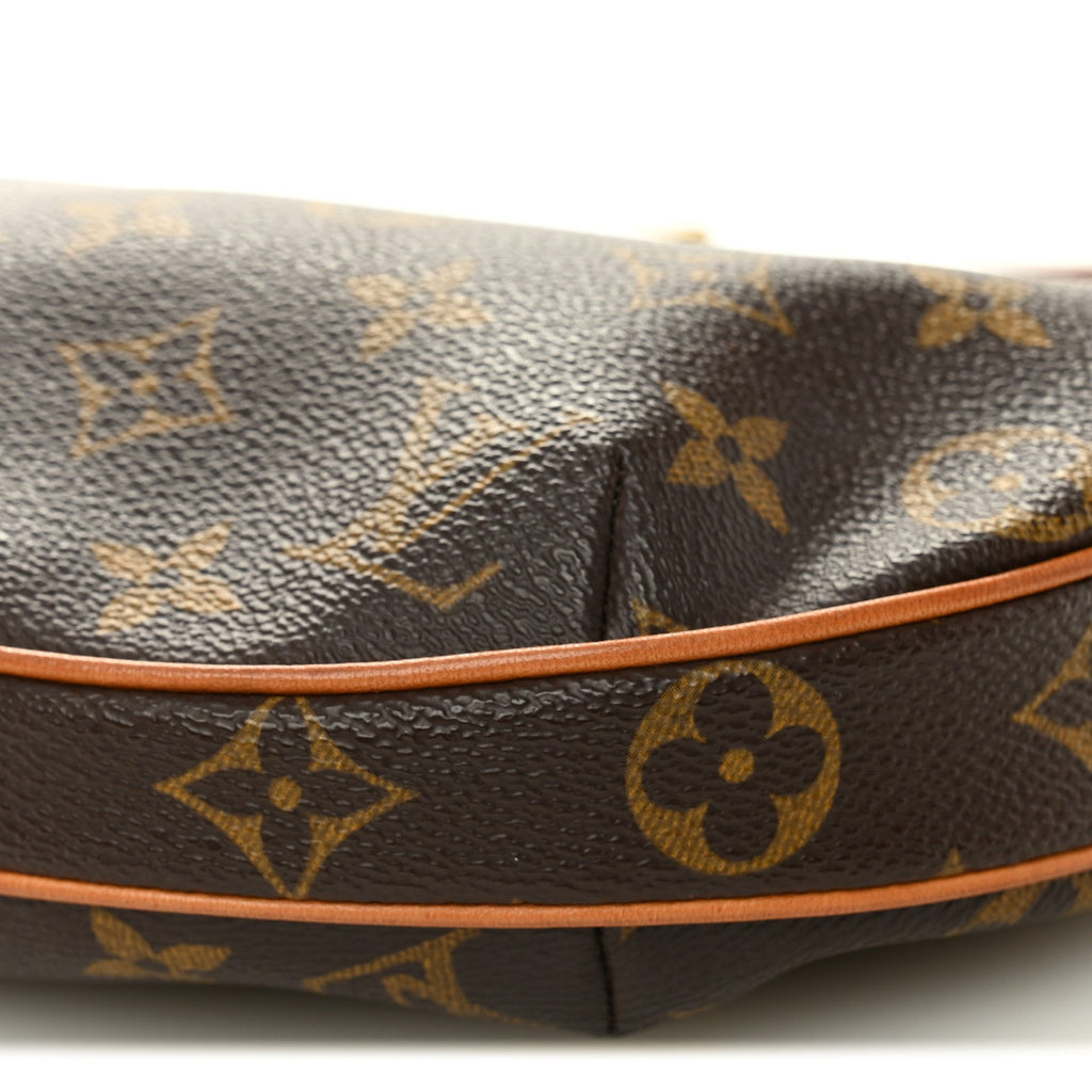 Monogram Croissant PM