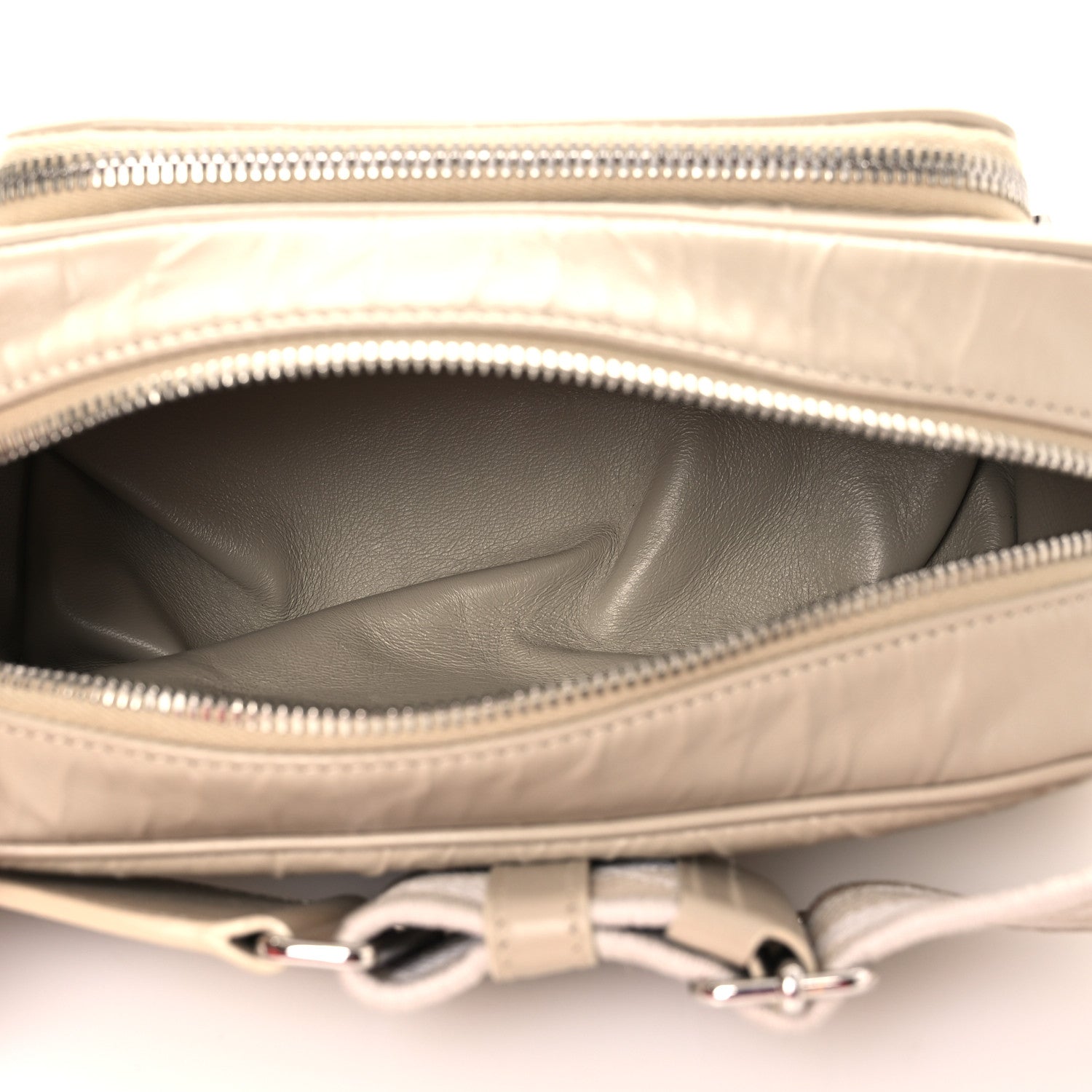 Nappa Antique Multi-Pocket Shoulder Bag Deserto