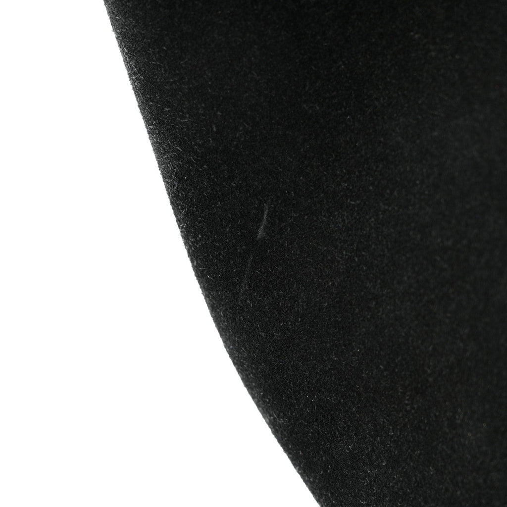 Drummed Calfskin Suede Medium Trapeze Black