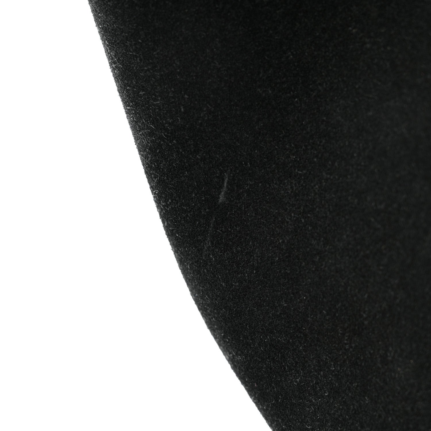 Drummed Calfskin Suede Medium Trapeze Black
