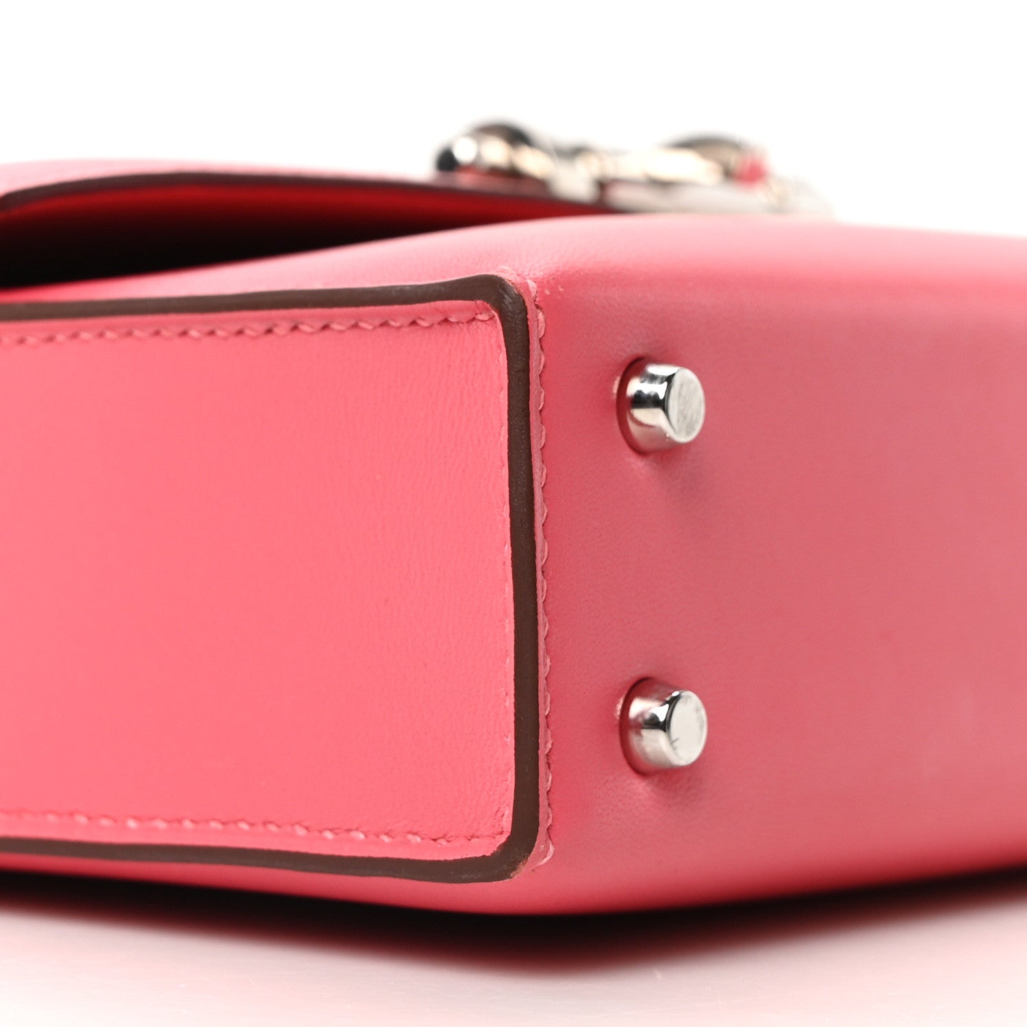 Tadelakt Mini Verrou Chaine Bag Rose Lipstick