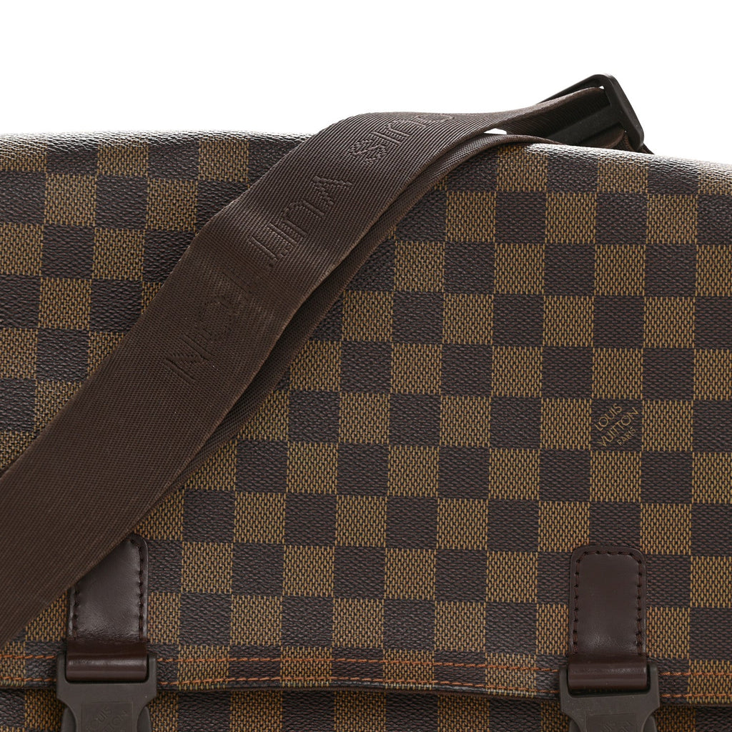 Damier Ebene Melville Messenger Bag