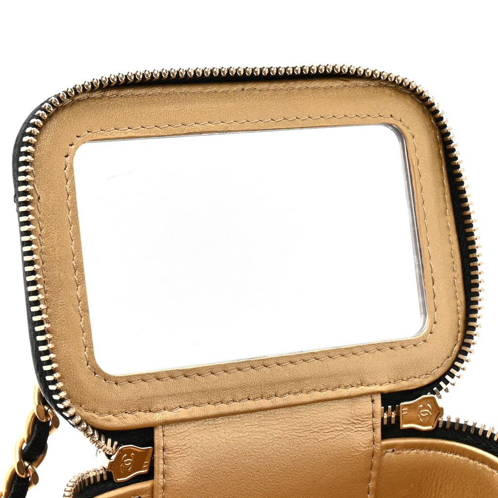 Lambskin Quilted Mini Pearl Crush Vanity Case With Chain Black