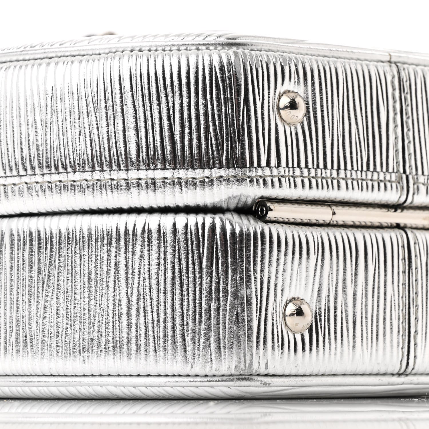 Metallic Epi Petite Boite Chapeau Silver