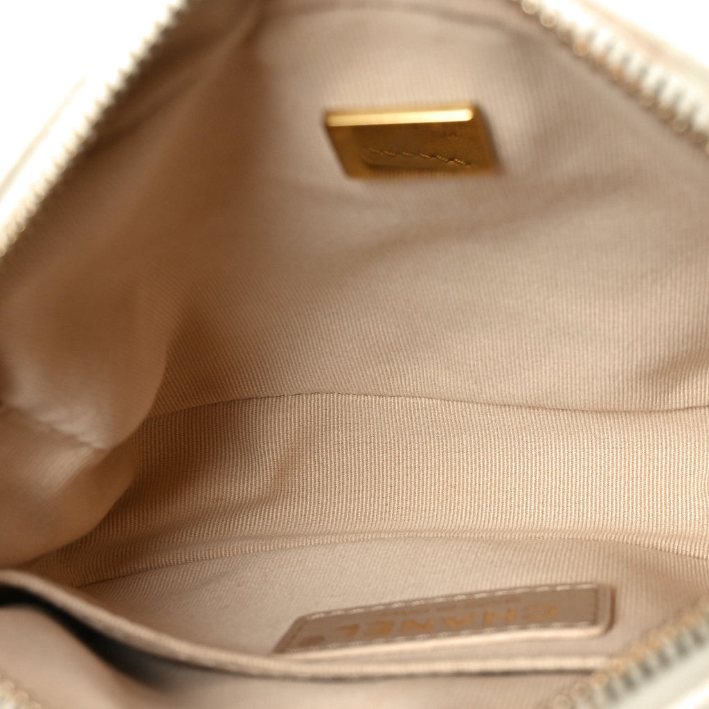 Shiny Caviar Quilted Chain Melody Camera Bag White