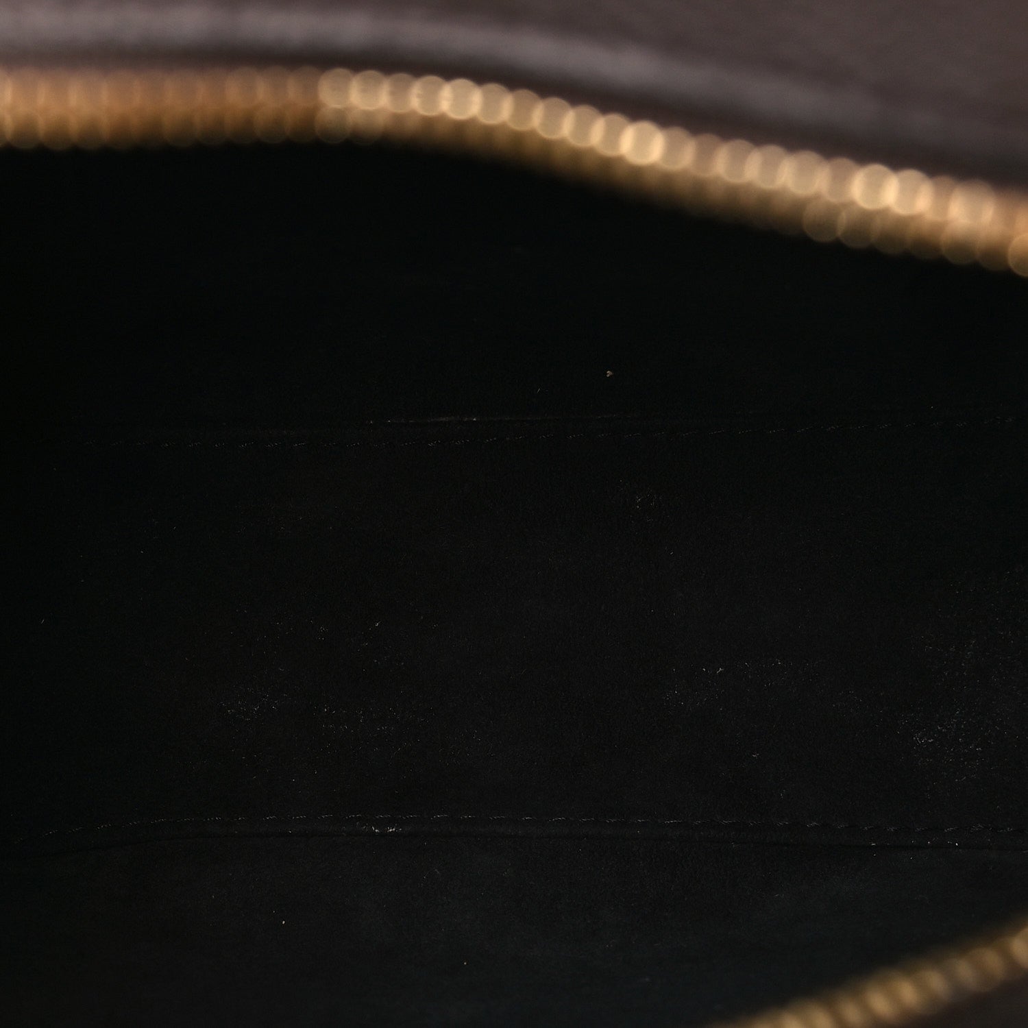 Reverse Monogram Giant Boite Chapeau Souple