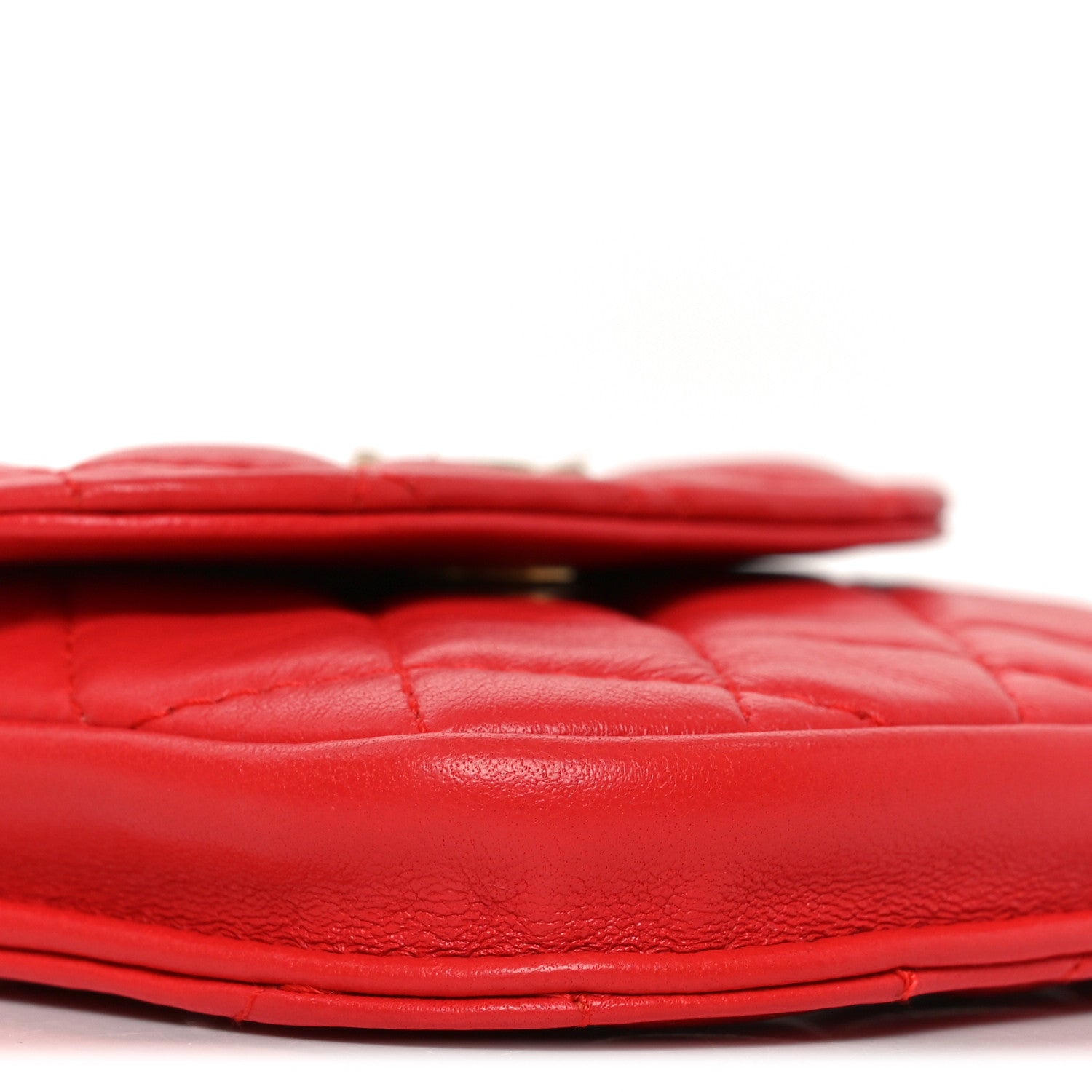 Lambskin Quilted Pearl Crush Waist Bag Red