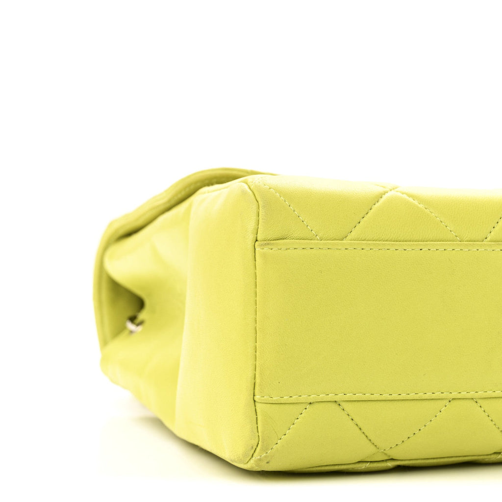 Lambskin Quilted CC Single Flap Green