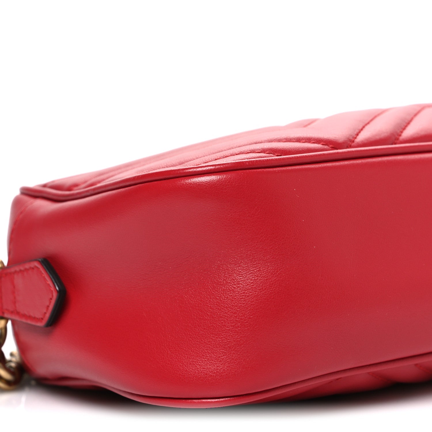 Calfskin Matelasse Small GG Marmont Chain Shoulder Bag Hibiscus Red