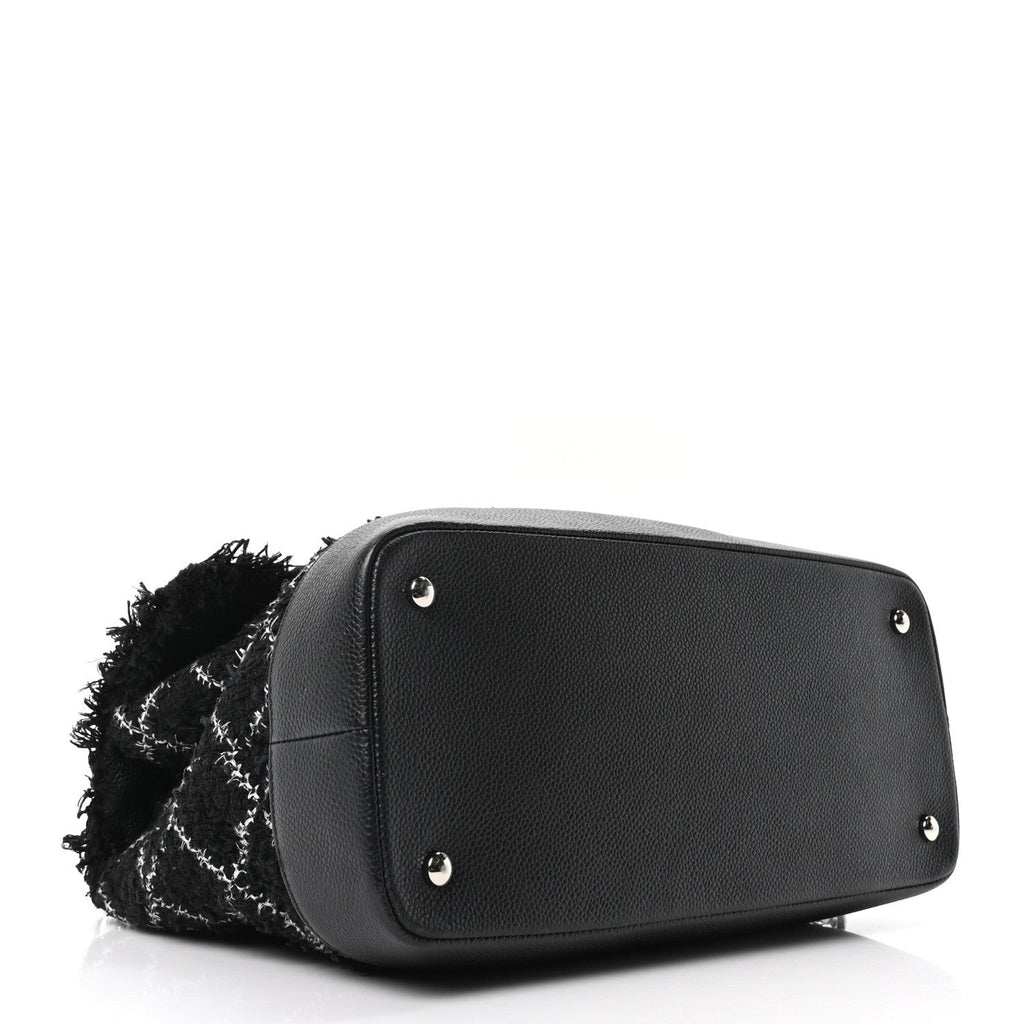 Tweed Trip Top Handle Flap Black