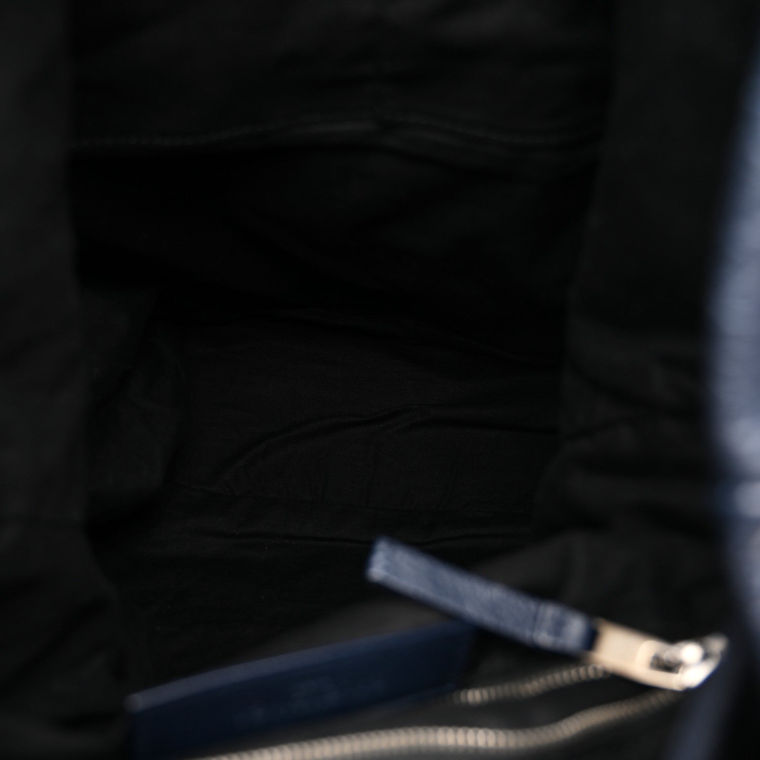 Agneau Giant 12 Silver Hardware S Traveler Backpack Bleu Obscur