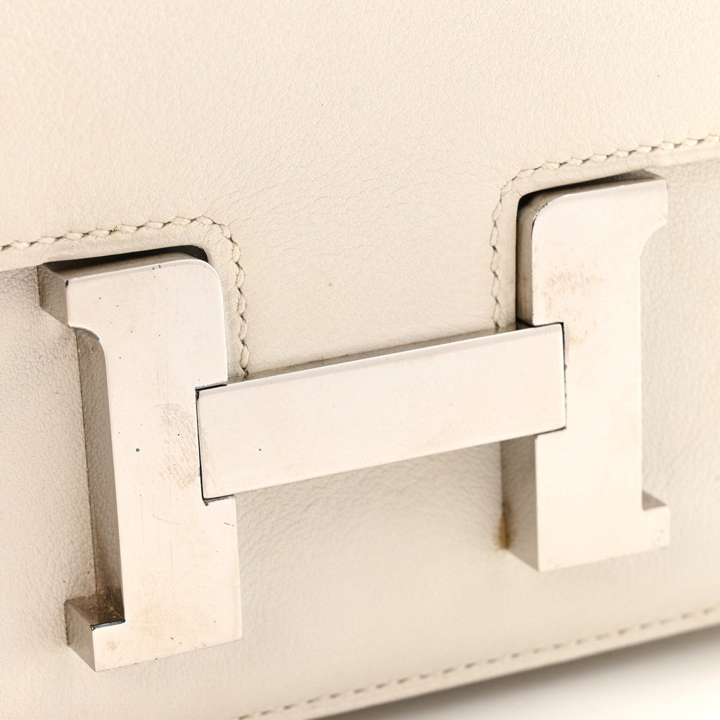 Swift Constance 18 White