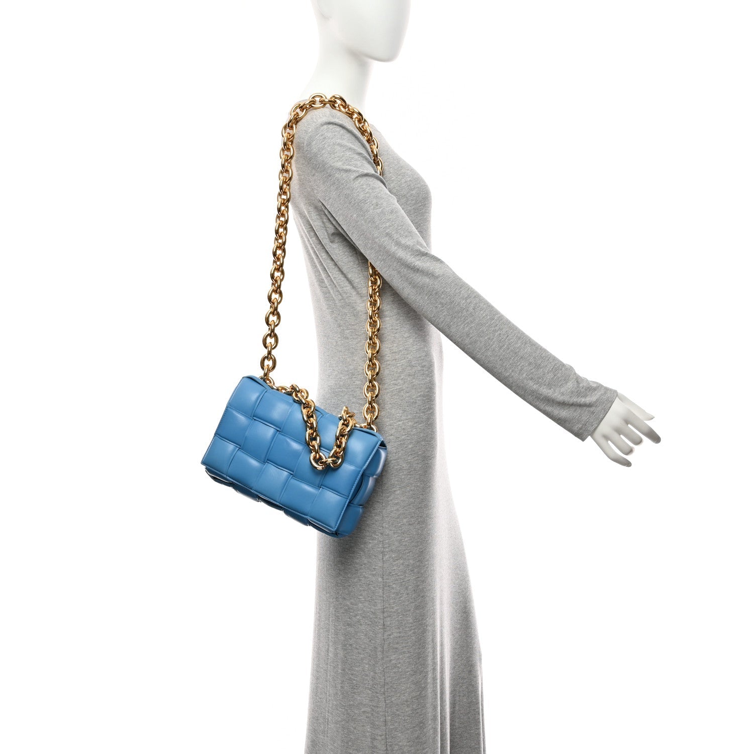 Lambskin Maxi Intreccio Padded Chain Cassette Crossbody Bag Swimming Pool