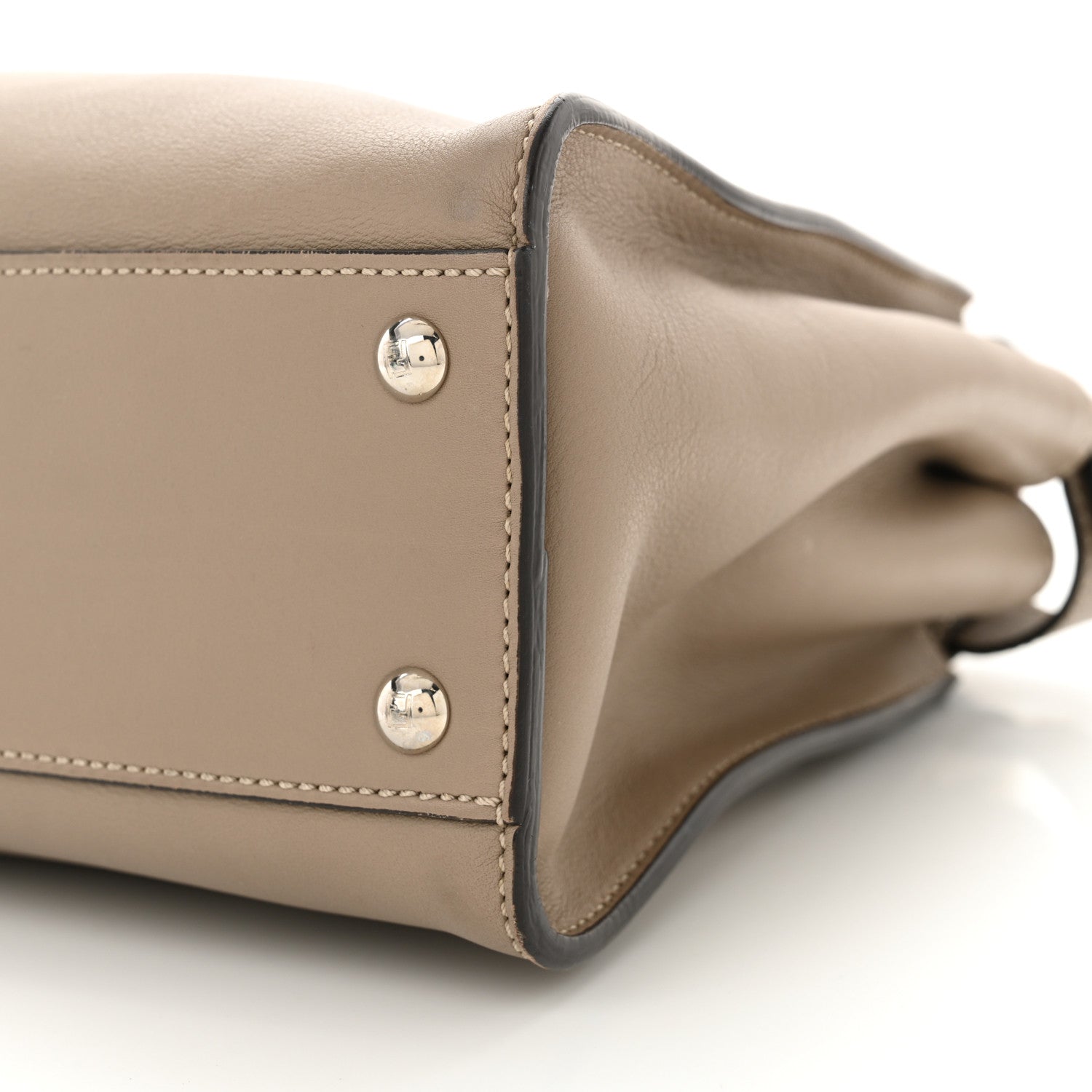 Vitello Seta Shiny Nappa Elaphe Medium Peekaboo Iconic Satchel Tortora Natural Ebano